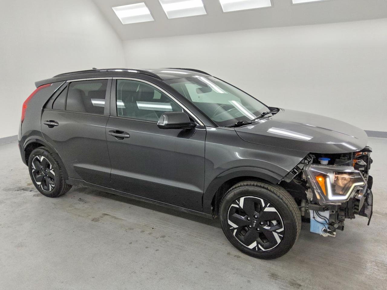 2023 KIA Niro