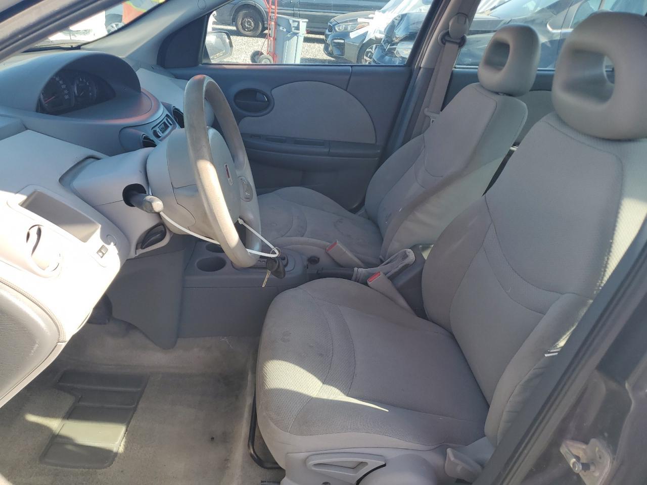2003 SATURN Ion