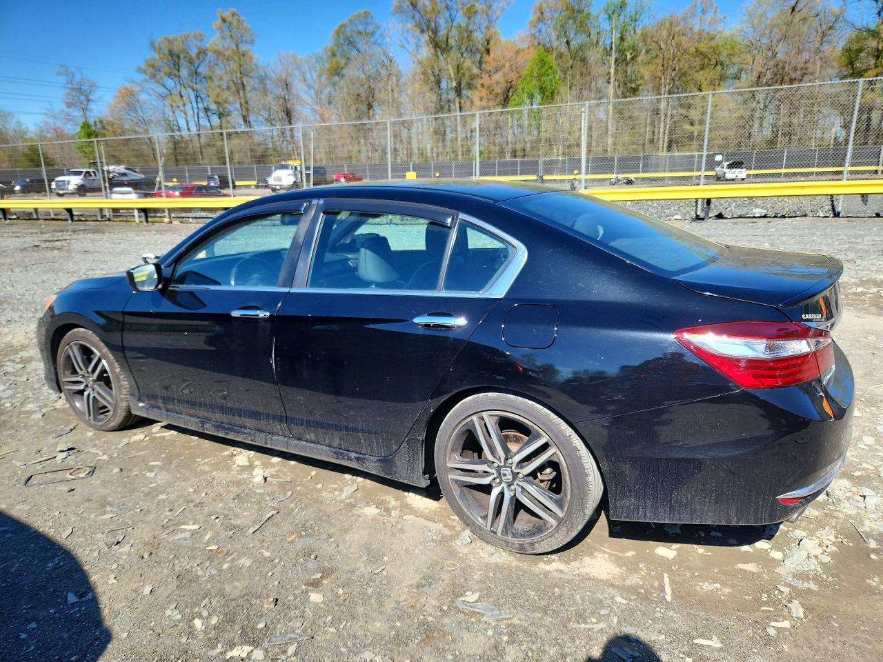 2017 HONDA ACCORD