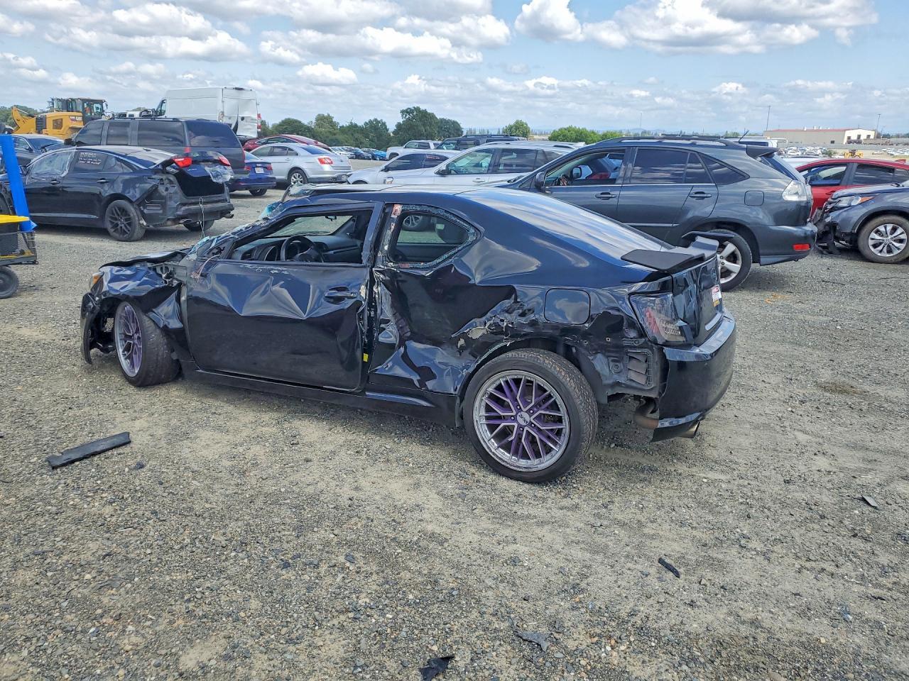 2013 SCION TC