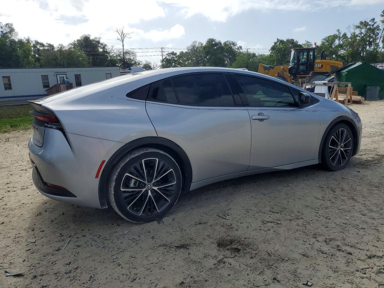 2024 TOYOTA PRIUS
