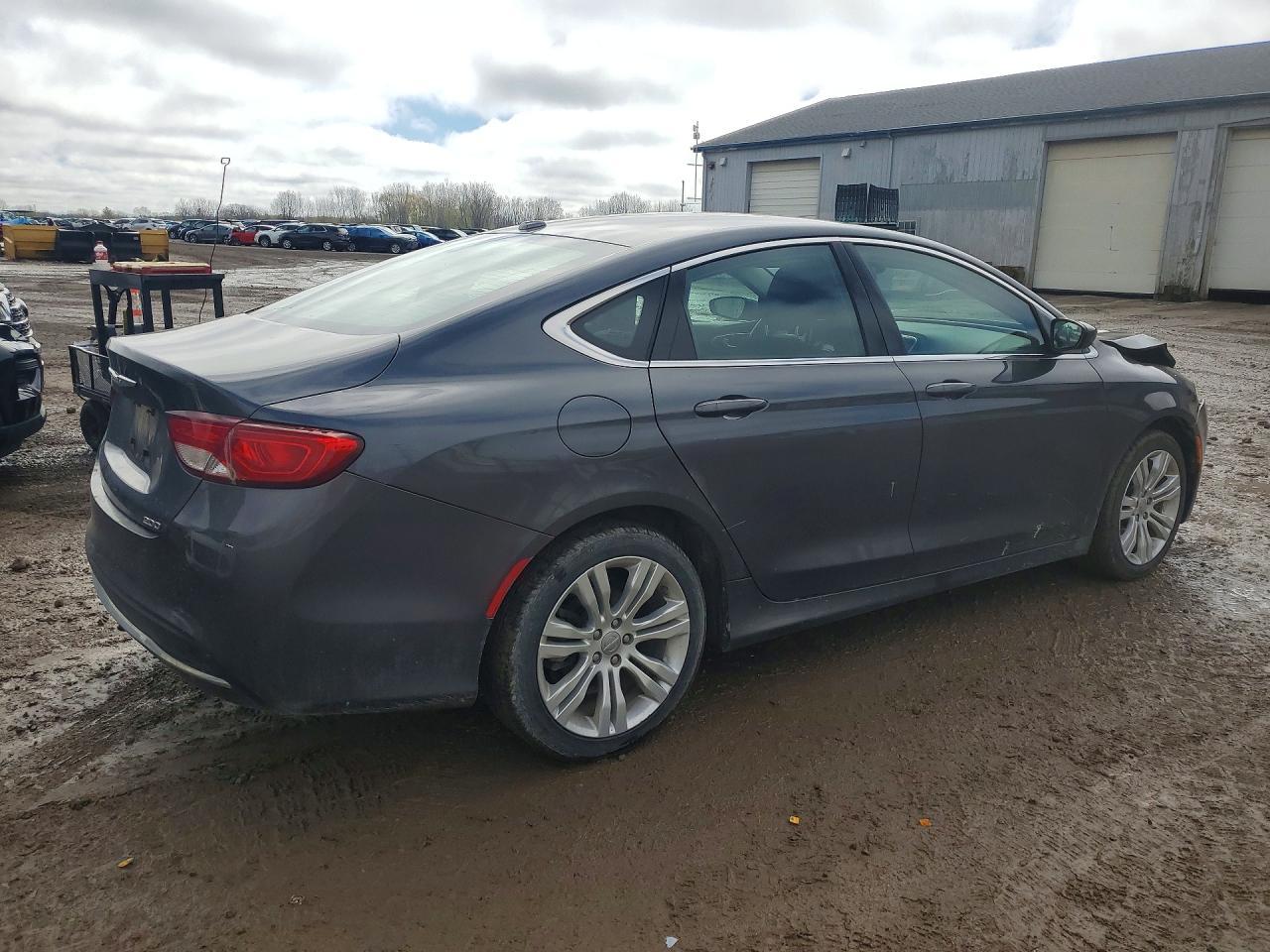 2016 CHRYSLER 200