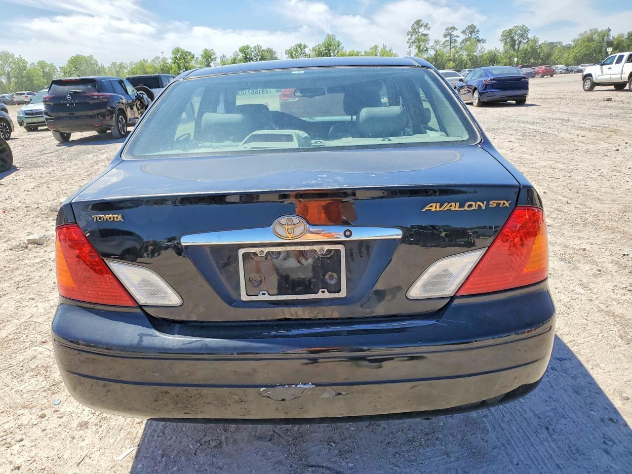 2000 TOYOTA Avalon