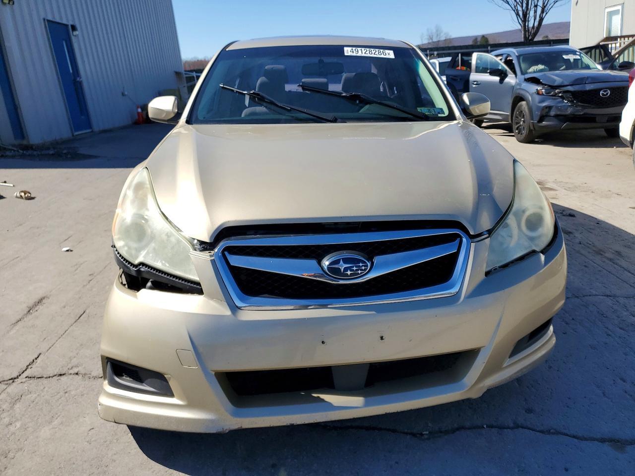 2010 SUBARU Legacy