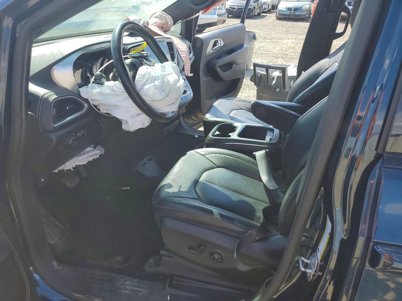 2021 CHRYSLER Pacifica