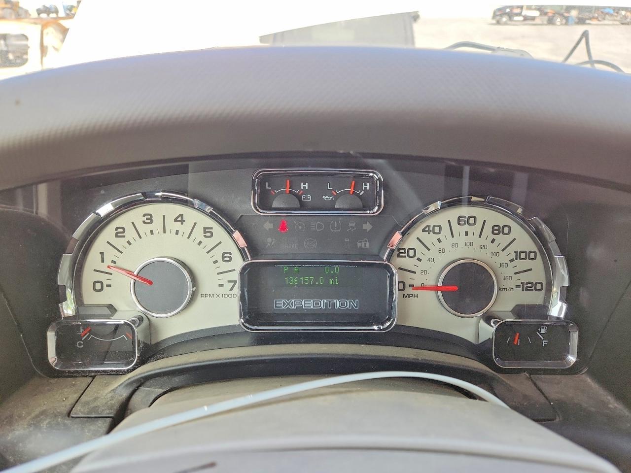 2014 FORD Expedition