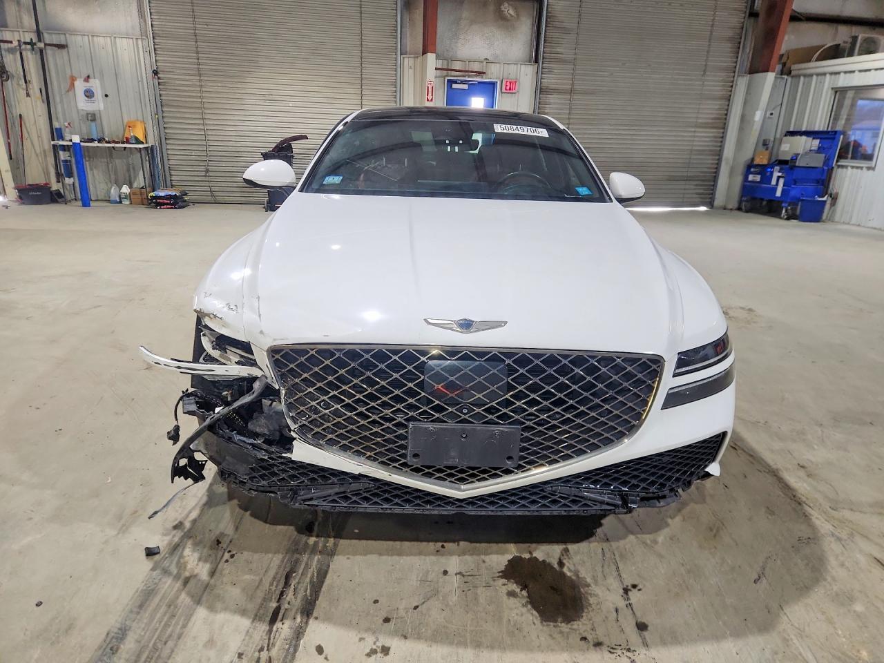 2023 GENESIS G80