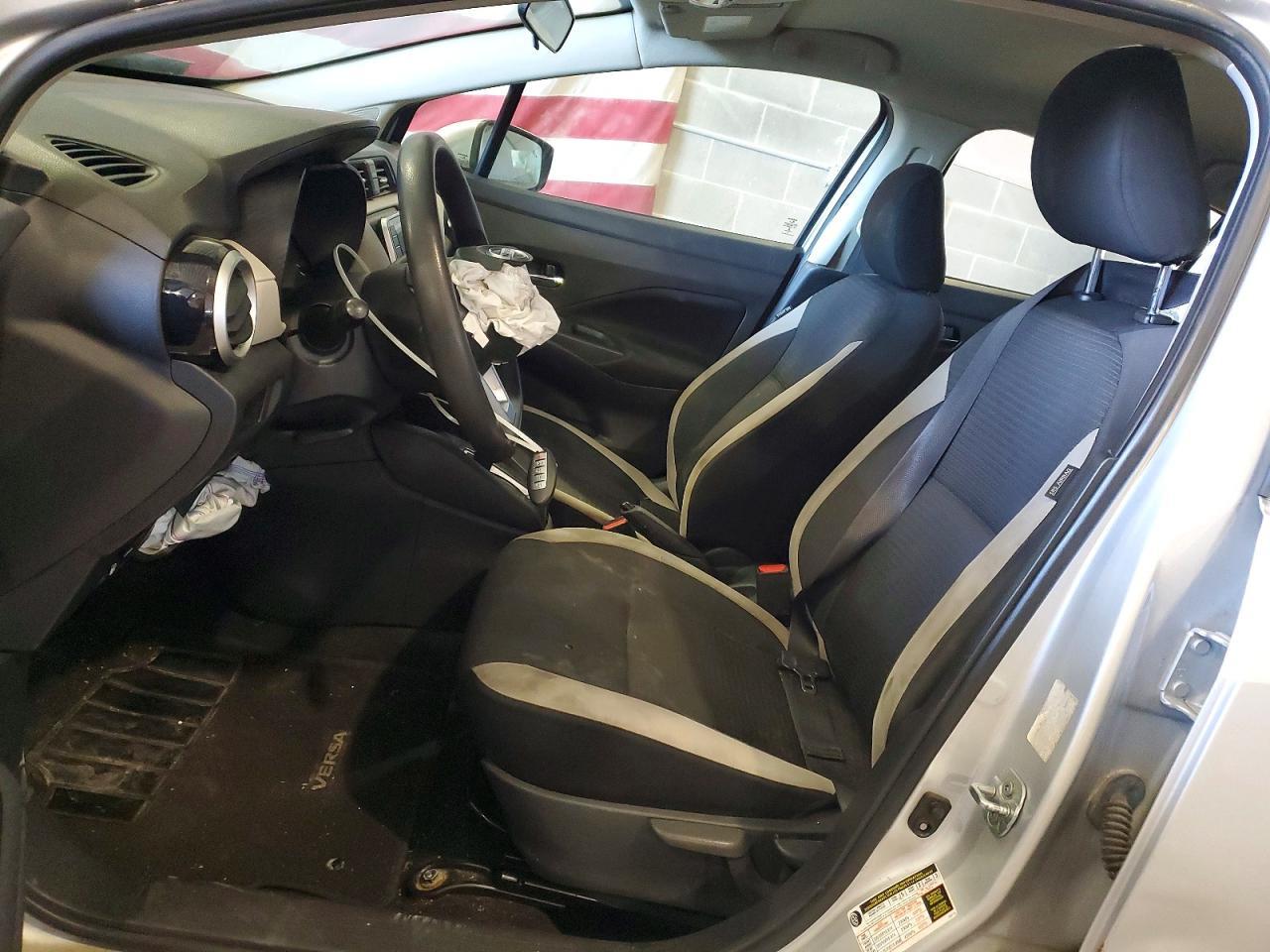 2021 NISSAN VERSA