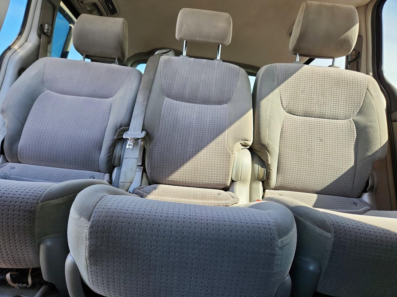 2006 TOYOTA SIENNA