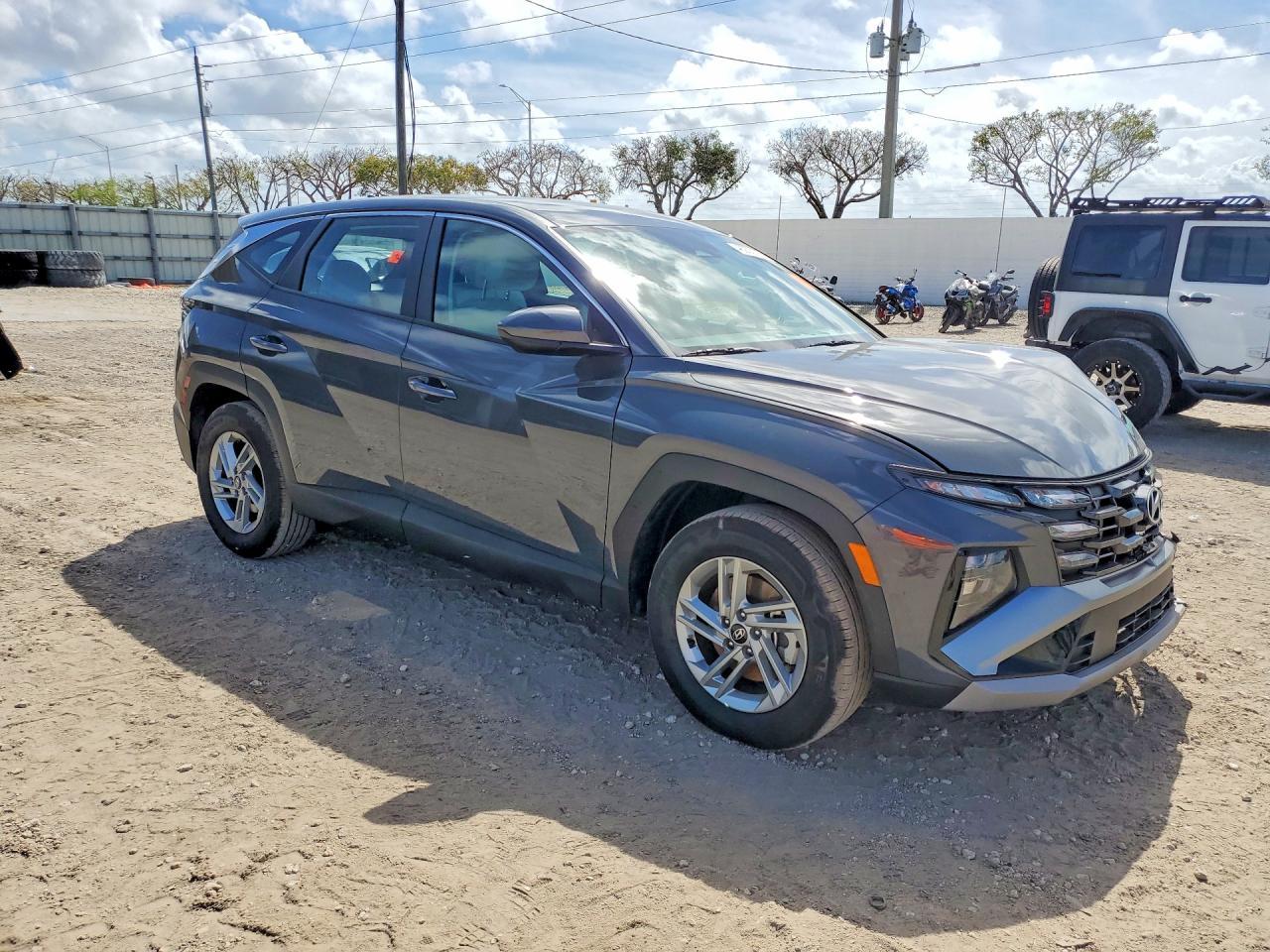 2025 HYUNDAI TUCSON