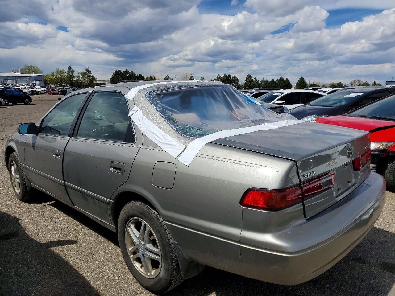 1998 TOYOTA CAMRY