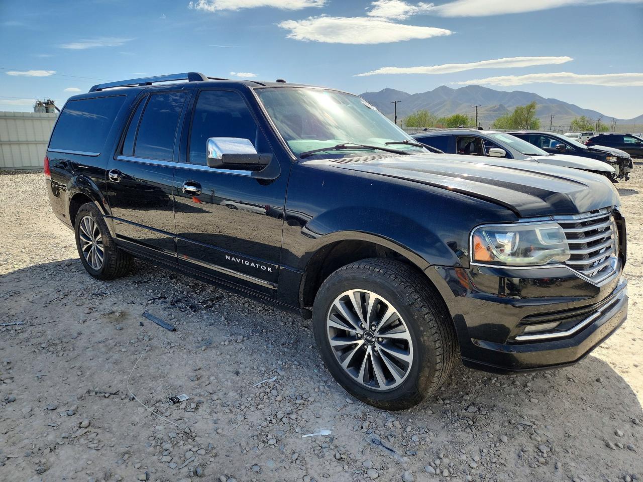 2017 LINCOLN Navigator