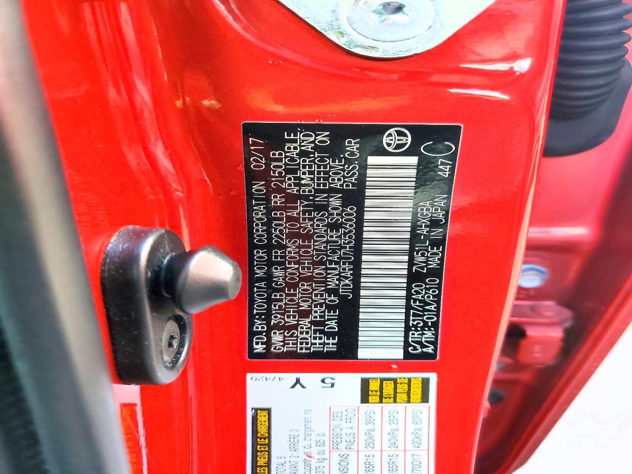 2017 TOYOTA PRIUS