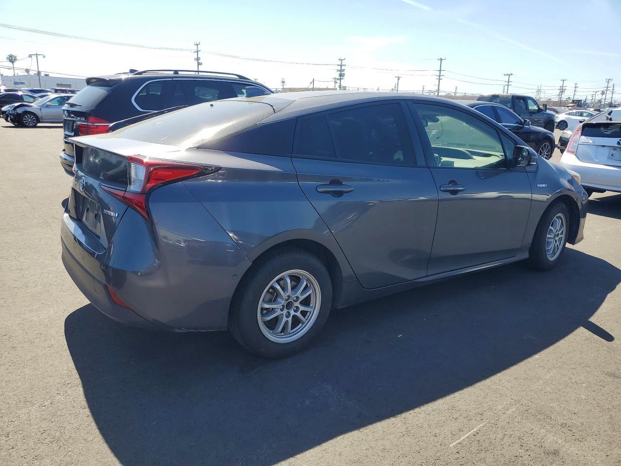 2022 TOYOTA PRIUS