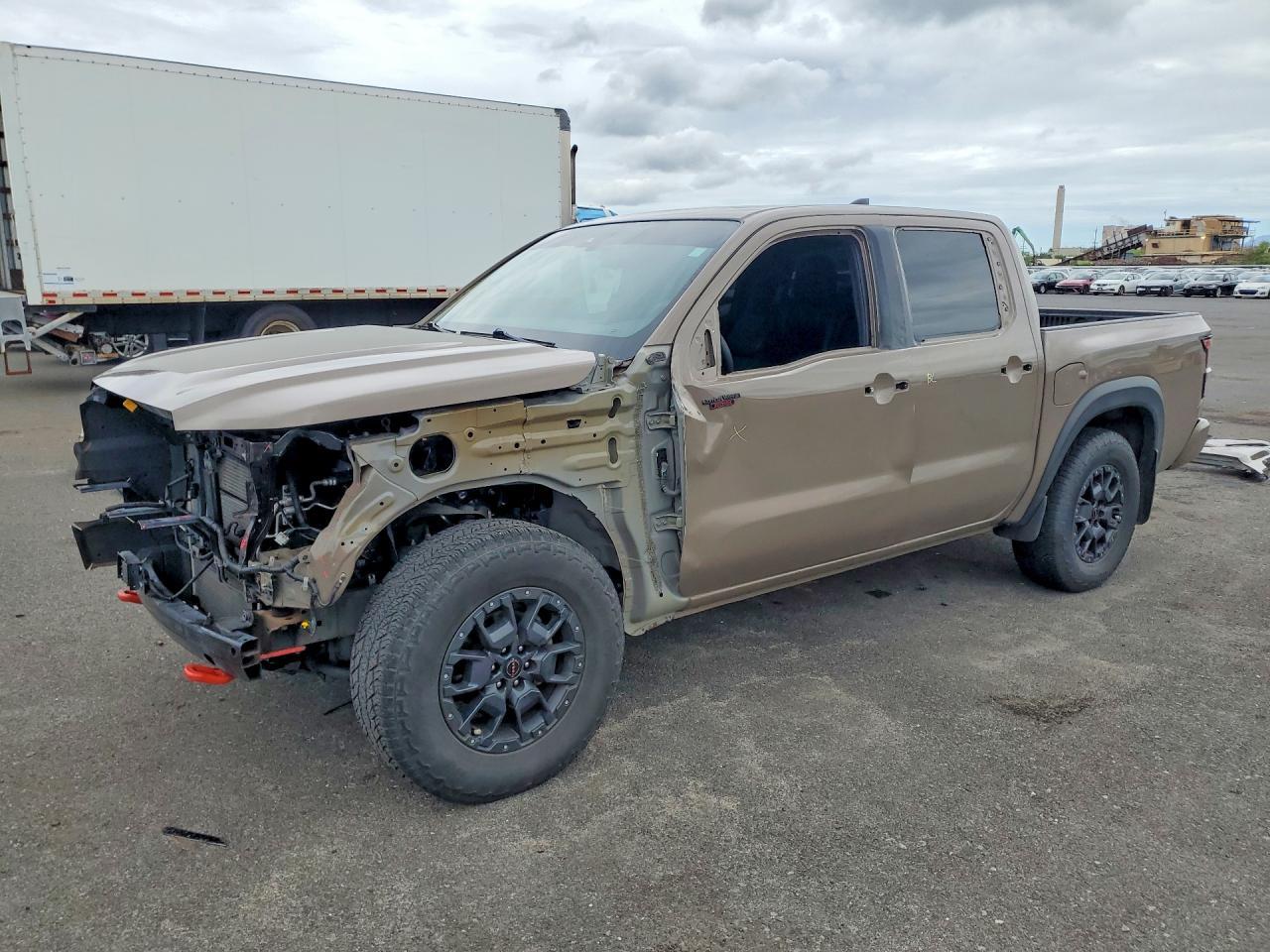 2022 NISSAN Frontier