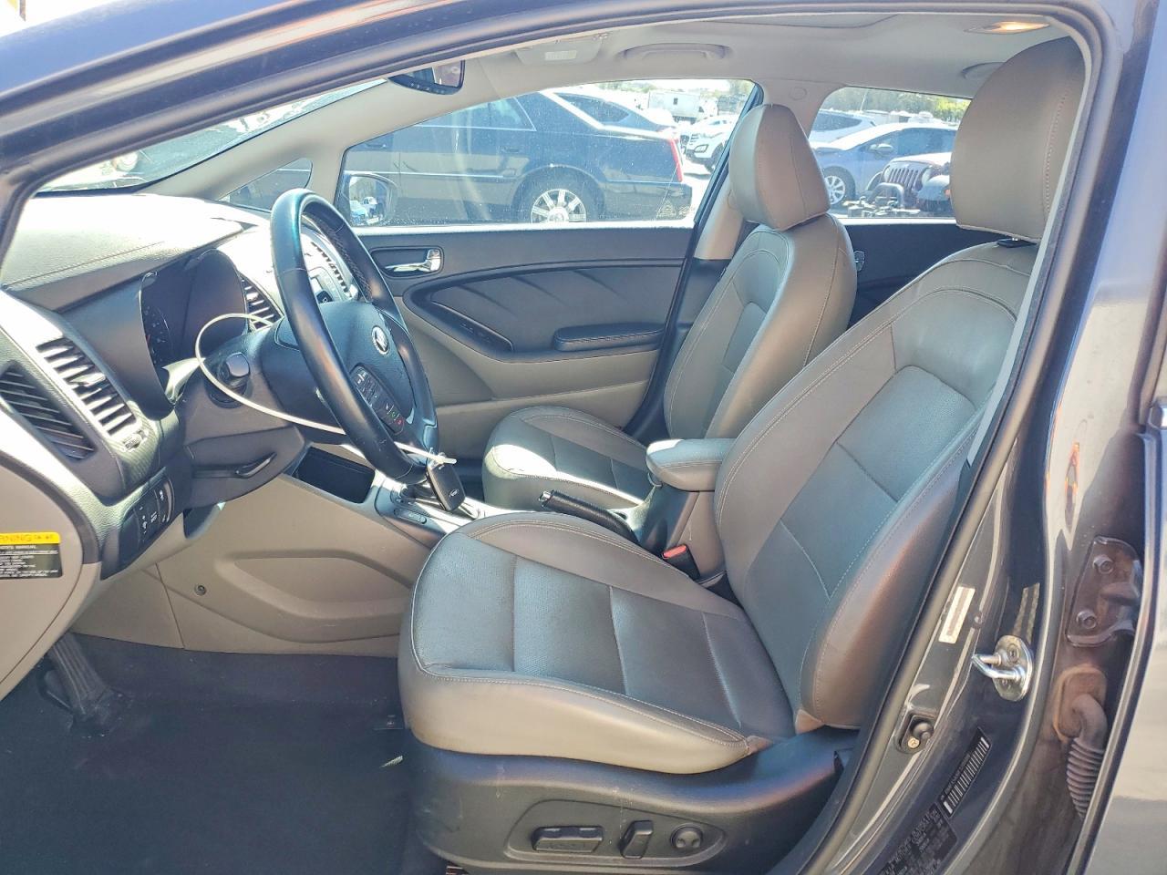 2015 KIA FORTE