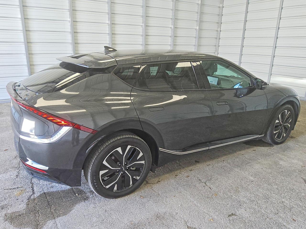 2023 KIA EV6