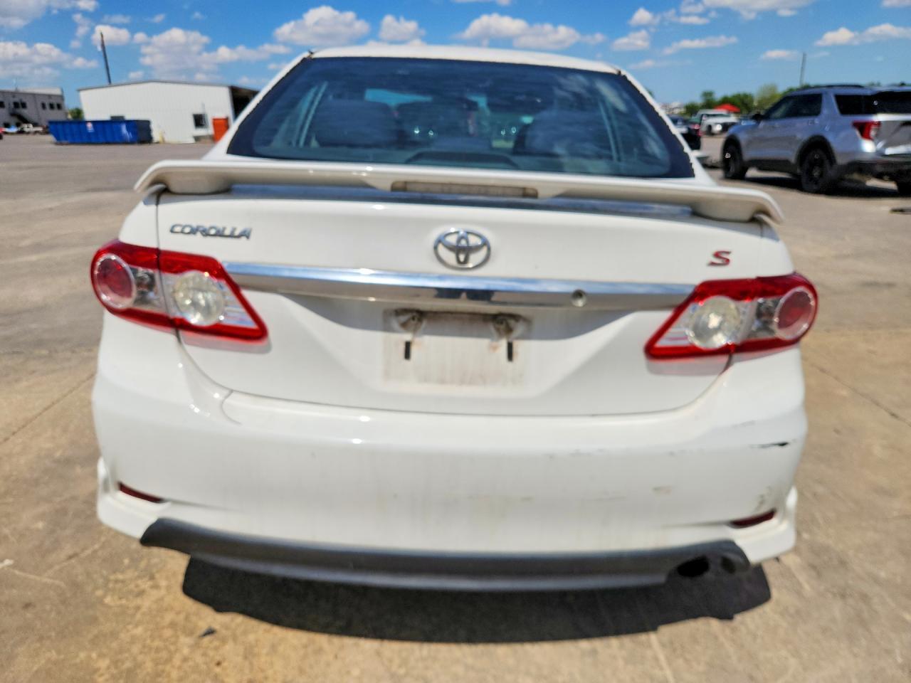2012 TOYOTA COROLLA