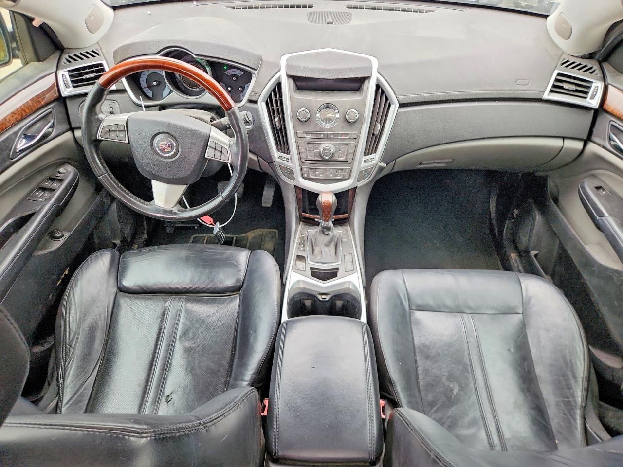 2010 CADILLAC SRX