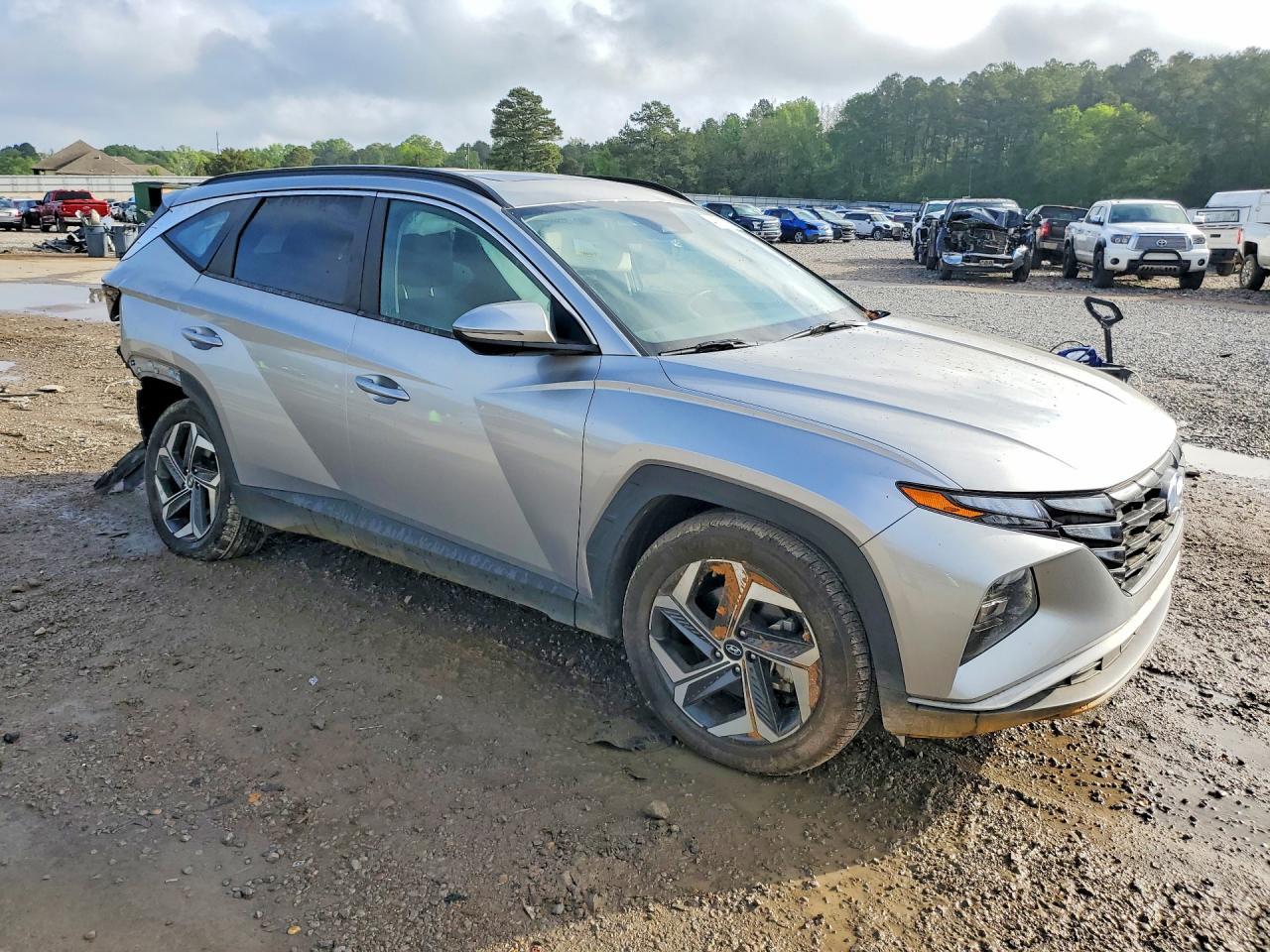 2022 HYUNDAI TUCSON