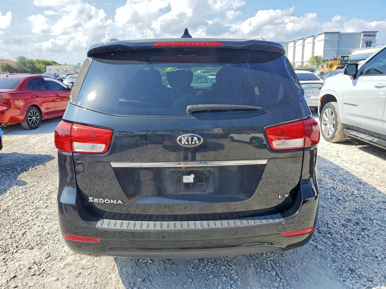 2016 KIA SEDONA
