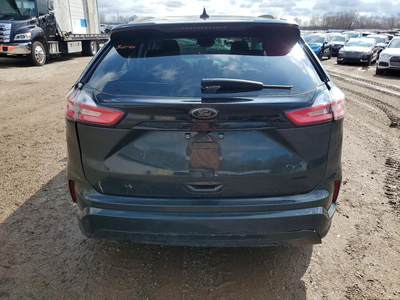 2022 FORD EDGE