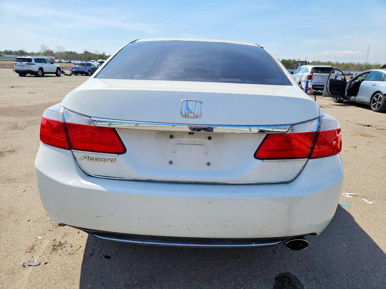 2015 HONDA ACCORD