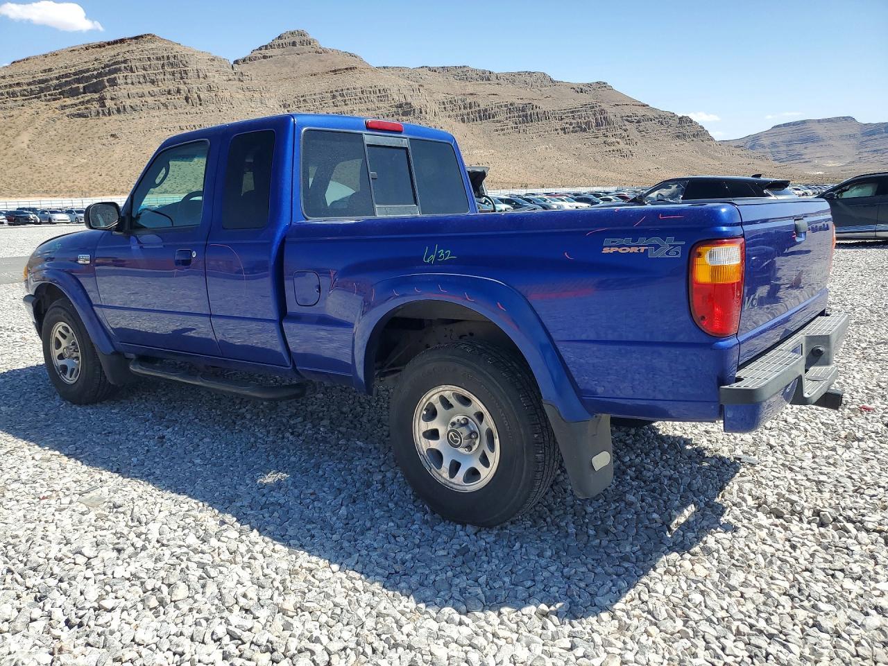 2005 MAZDA B3000