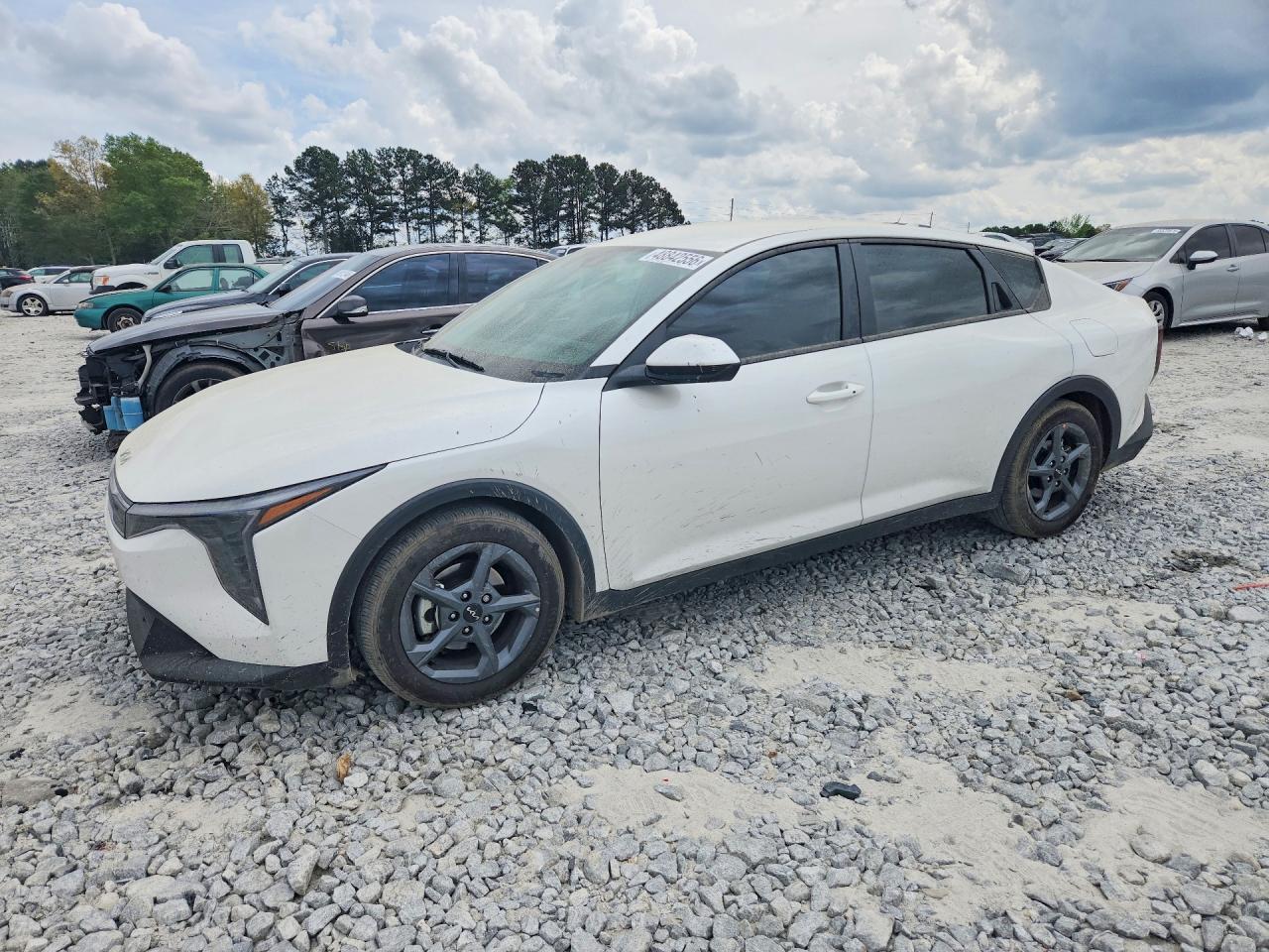 2025 KIA K4