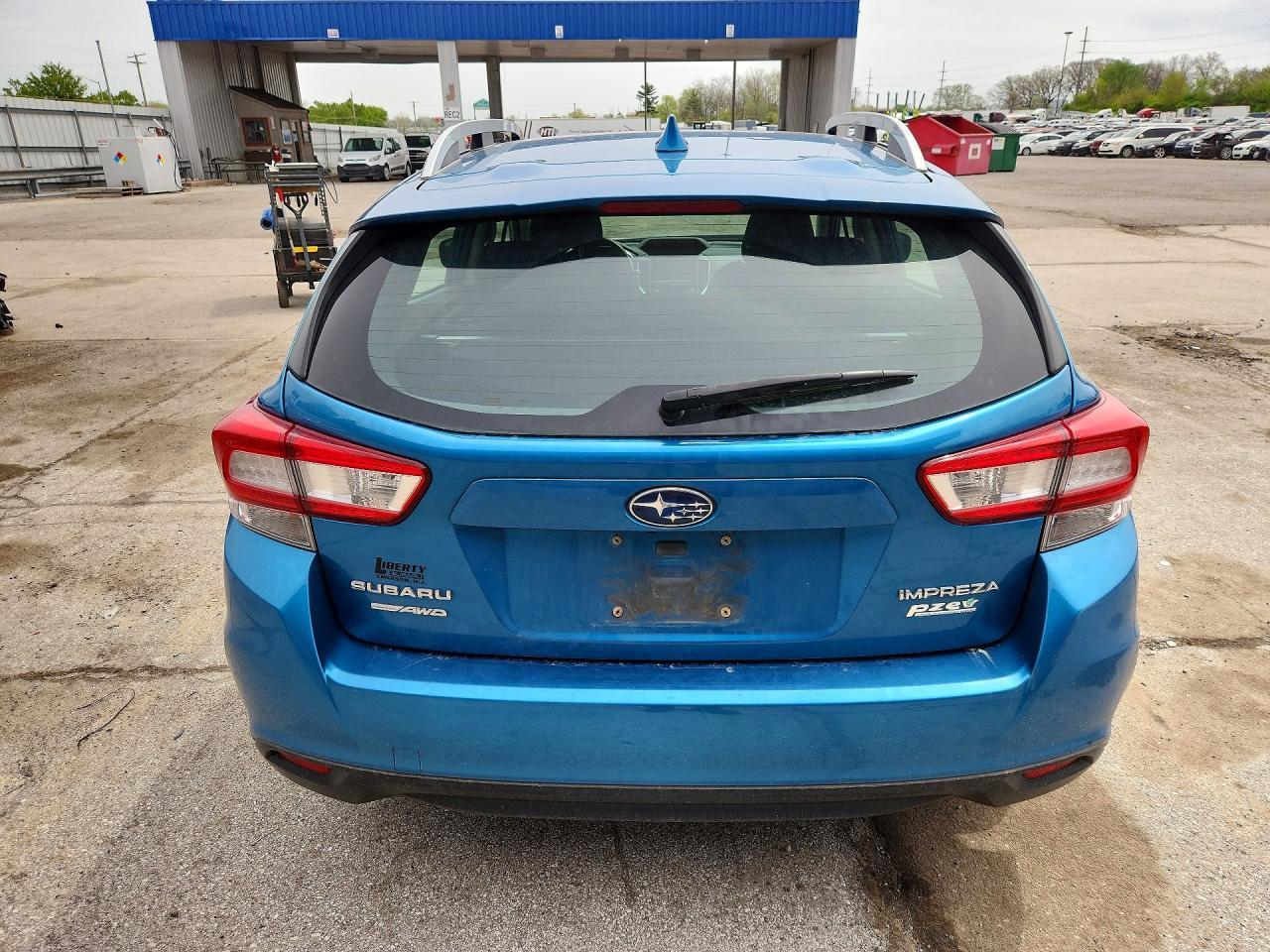 2017 SUBARU IMPREZA