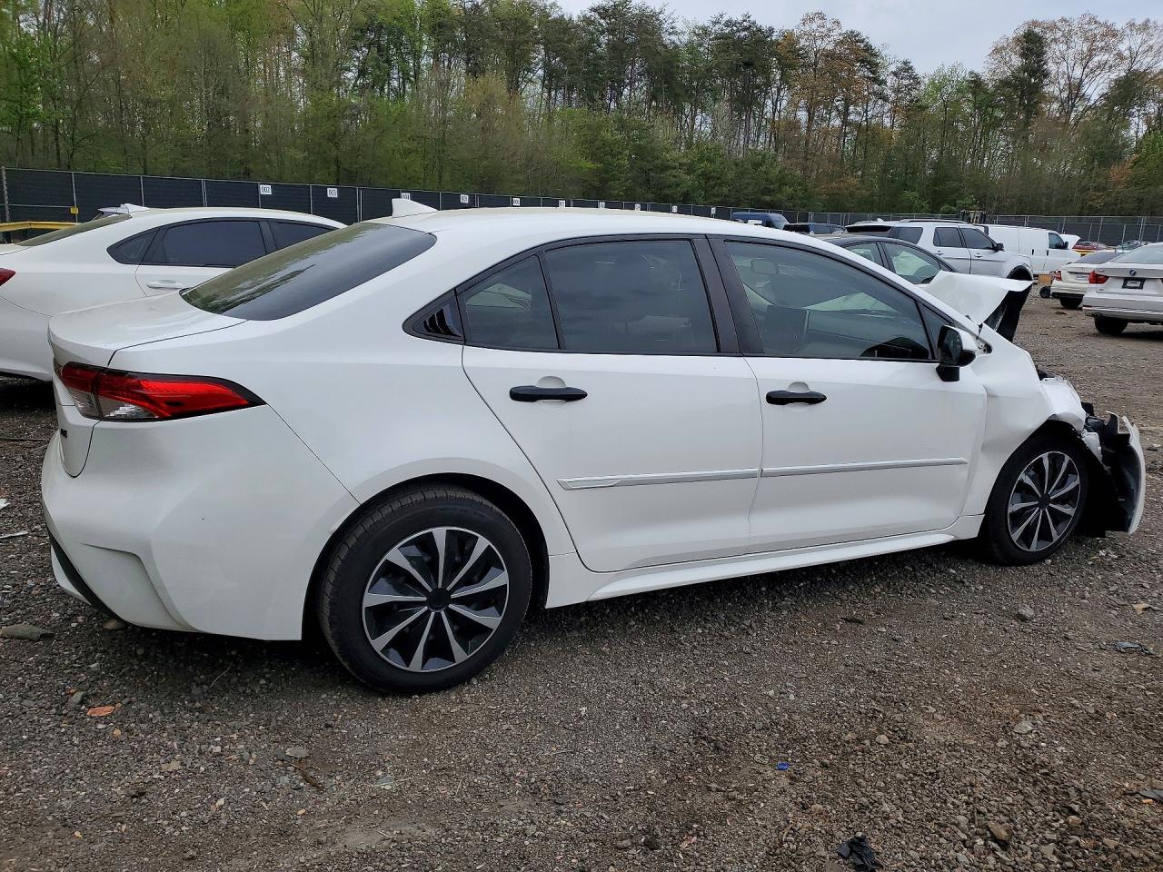 2021 TOYOTA COROLLA