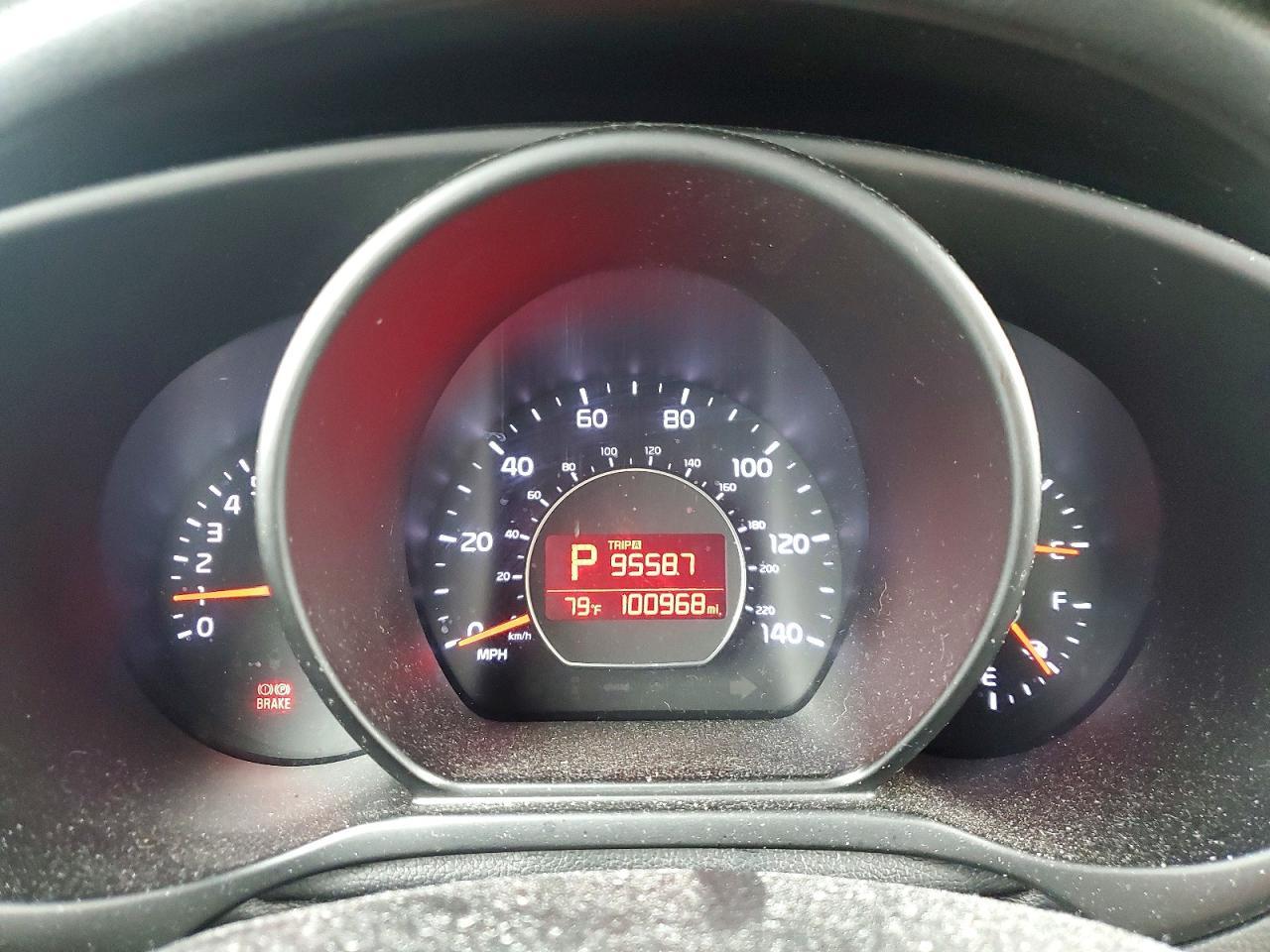 2016 KIA SOUL