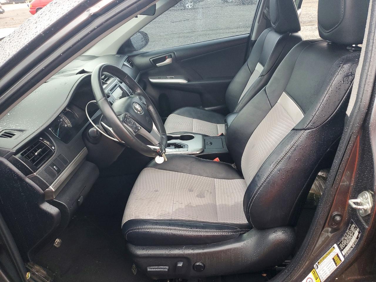 2012 TOYOTA CAMRY