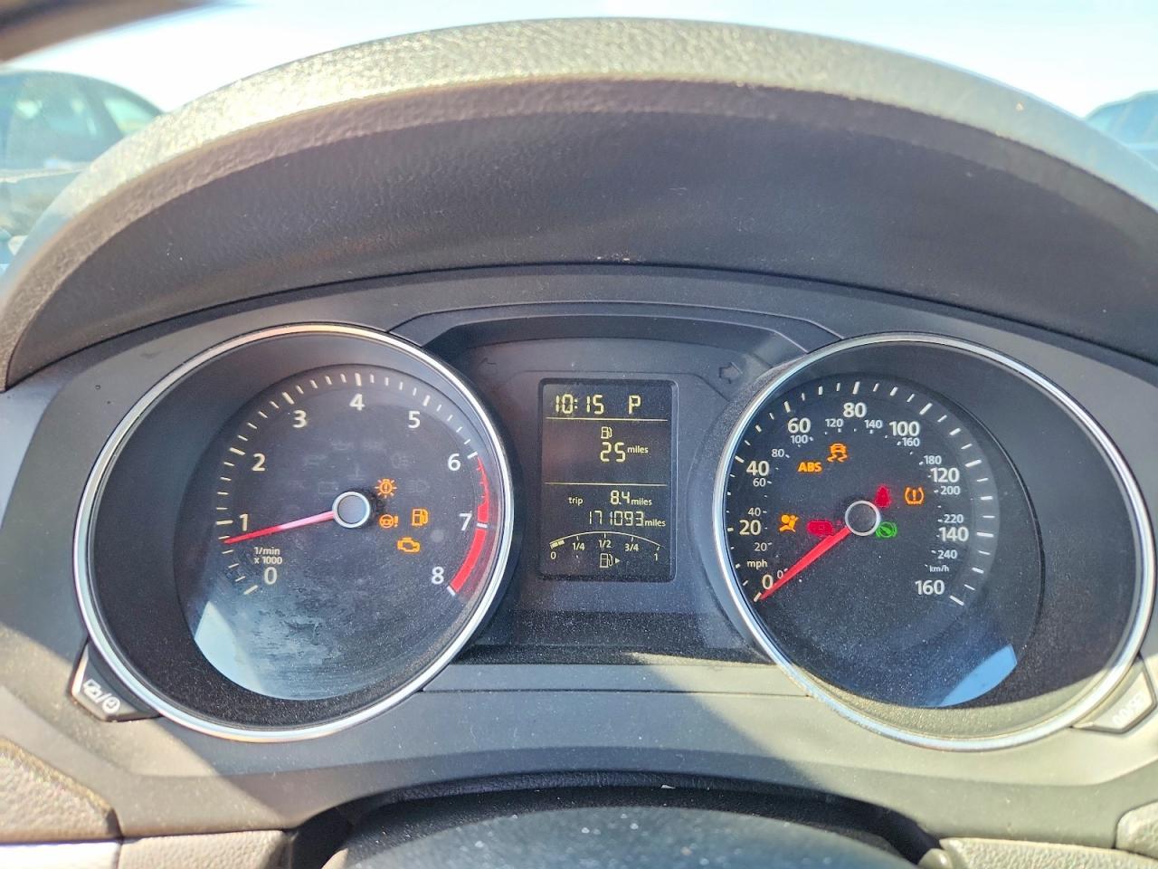 2016 VOLKSWAGEN JETTA