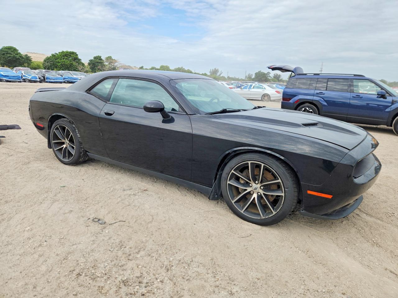 2018 DODGE Challenger