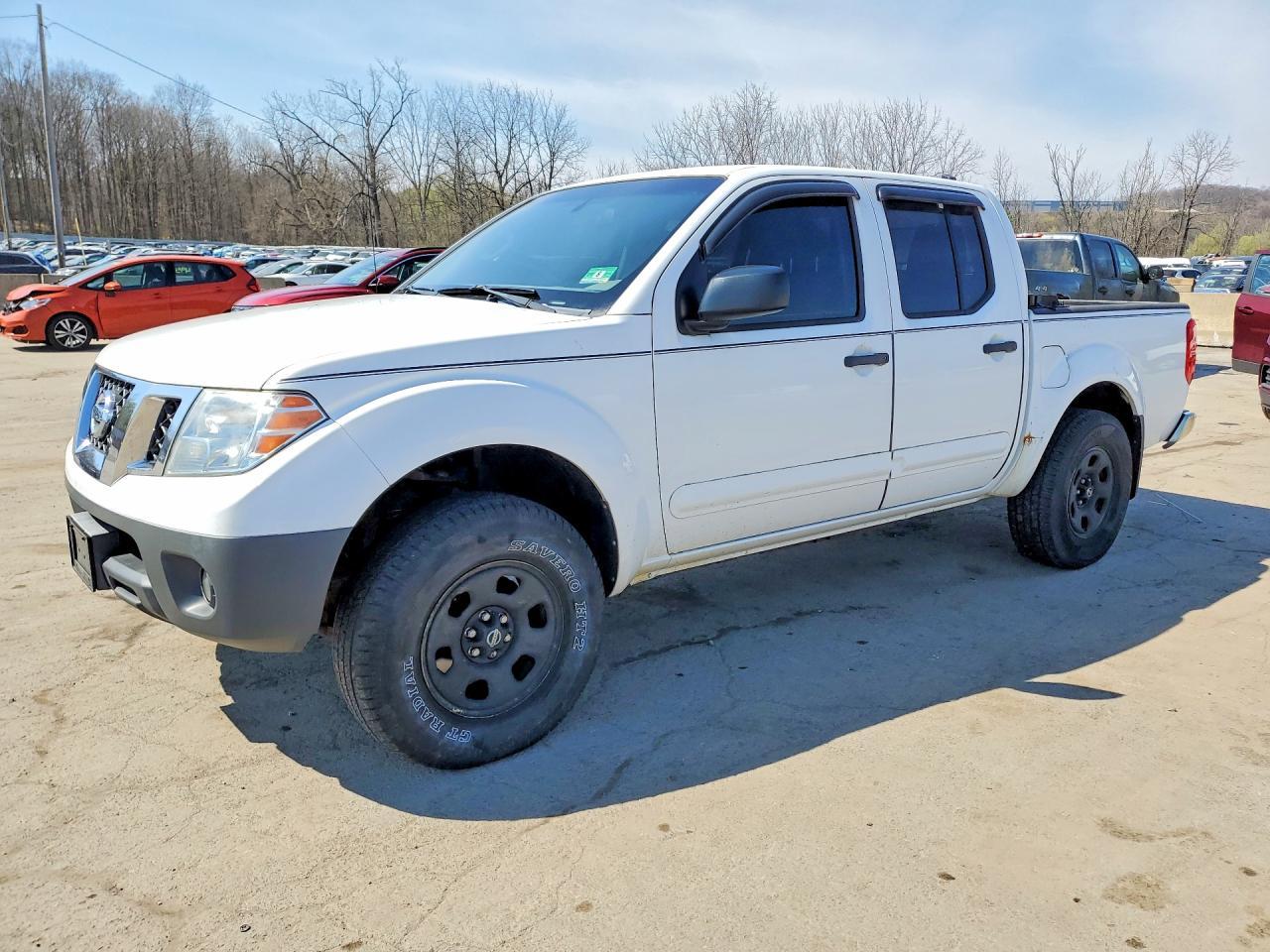 2012 NISSAN Frontier