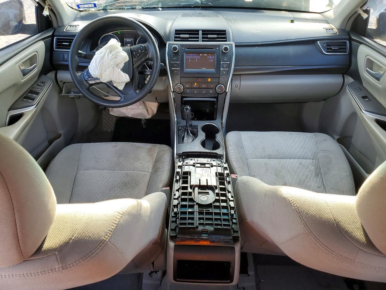 2016 TOYOTA CAMRY