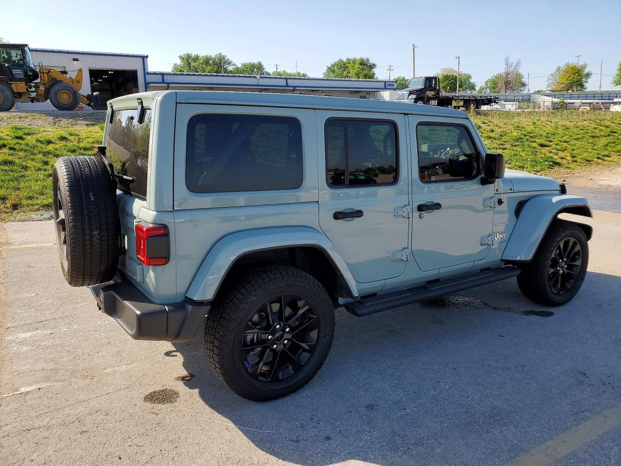 2023 JEEP WRANGLER