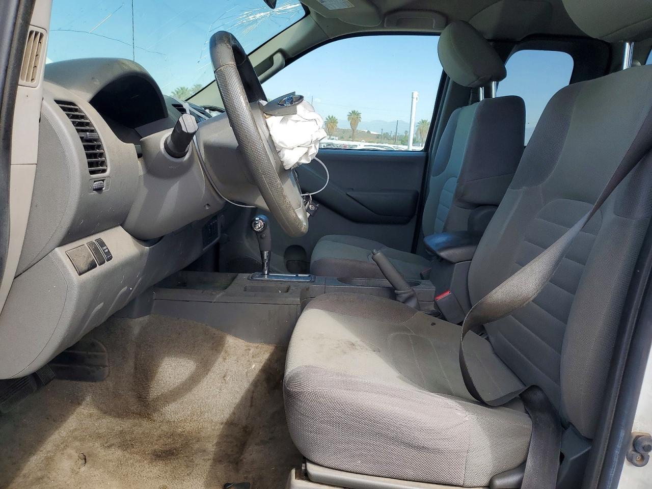 2013 NISSAN Frontier
