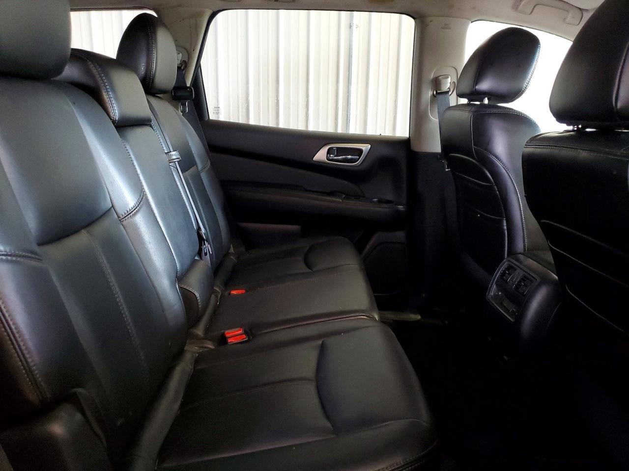 2013 NISSAN PATHFINDER