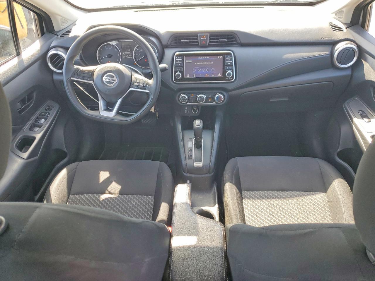 2022 NISSAN VERSA