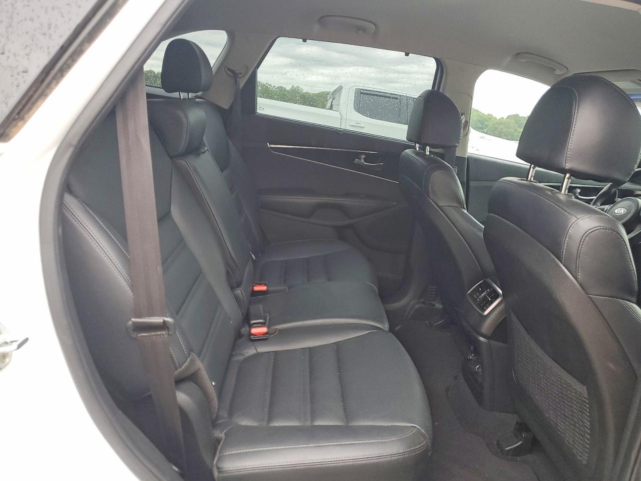 2018 KIA SORENTO