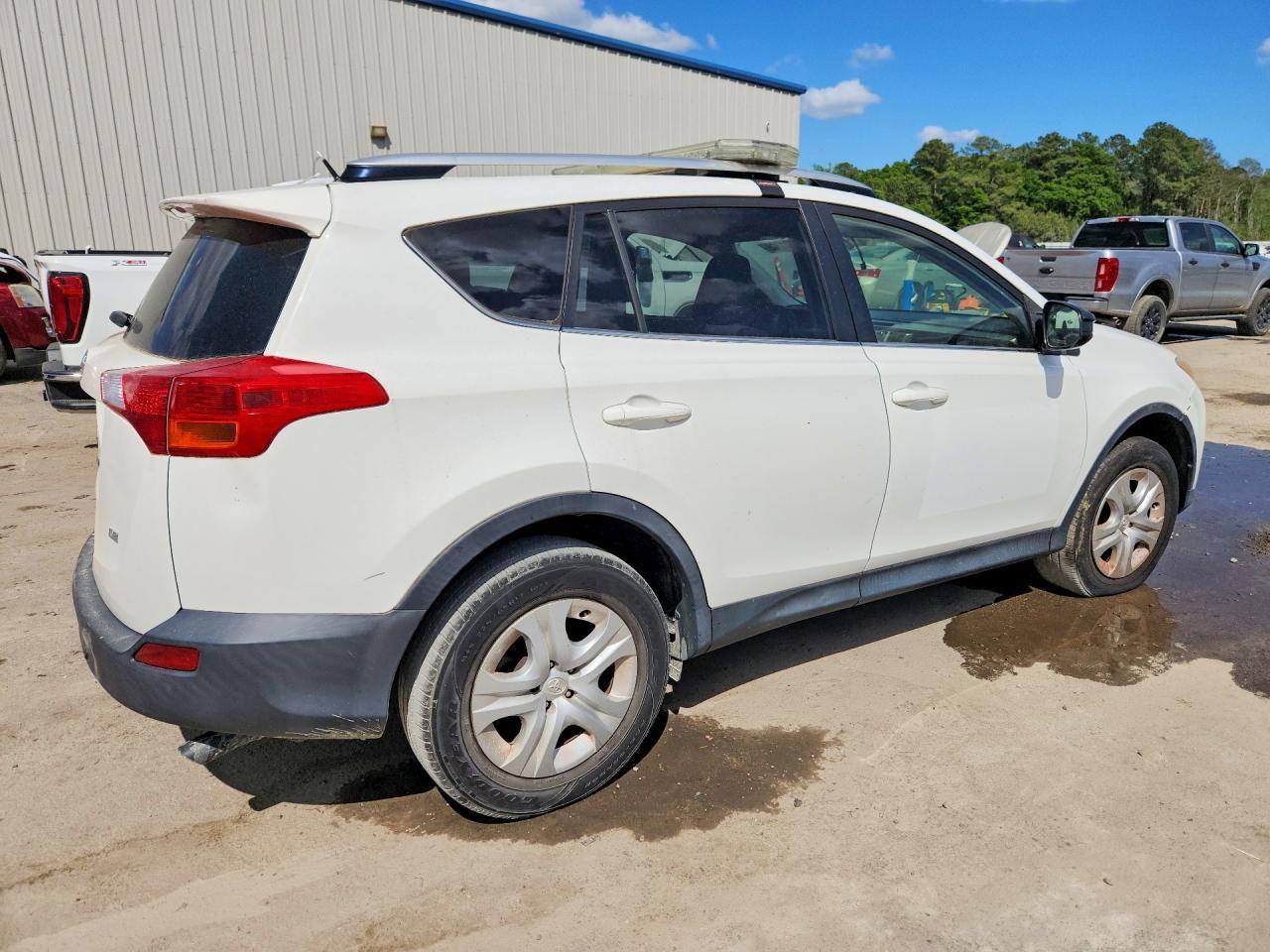 2015 TOYOTA RAV4