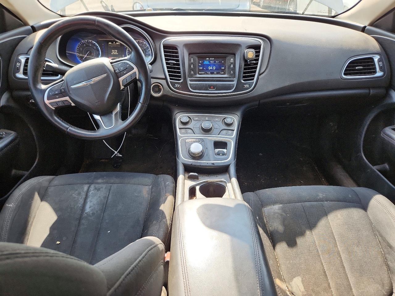 2016 CHRYSLER 200