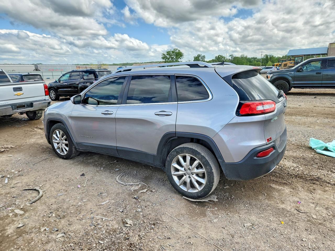 2016 JEEP CHEROKEE