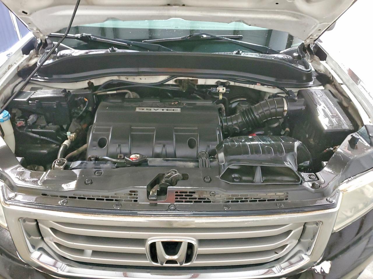 2013 HONDA Ridgeline