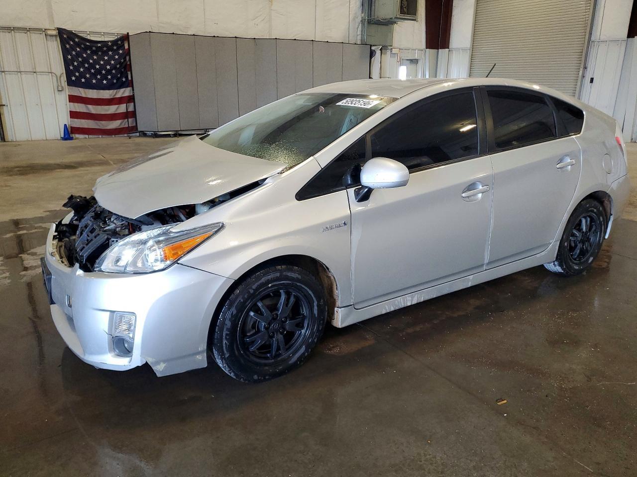 2010 TOYOTA PRIUS