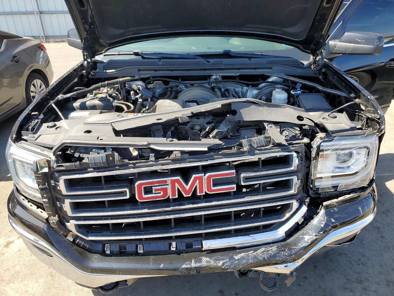 2018 GMC Sierra