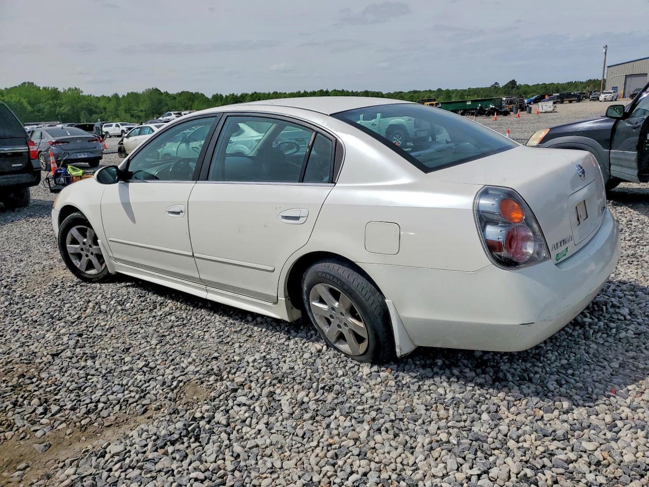 2003 NISSAN ALTIMA