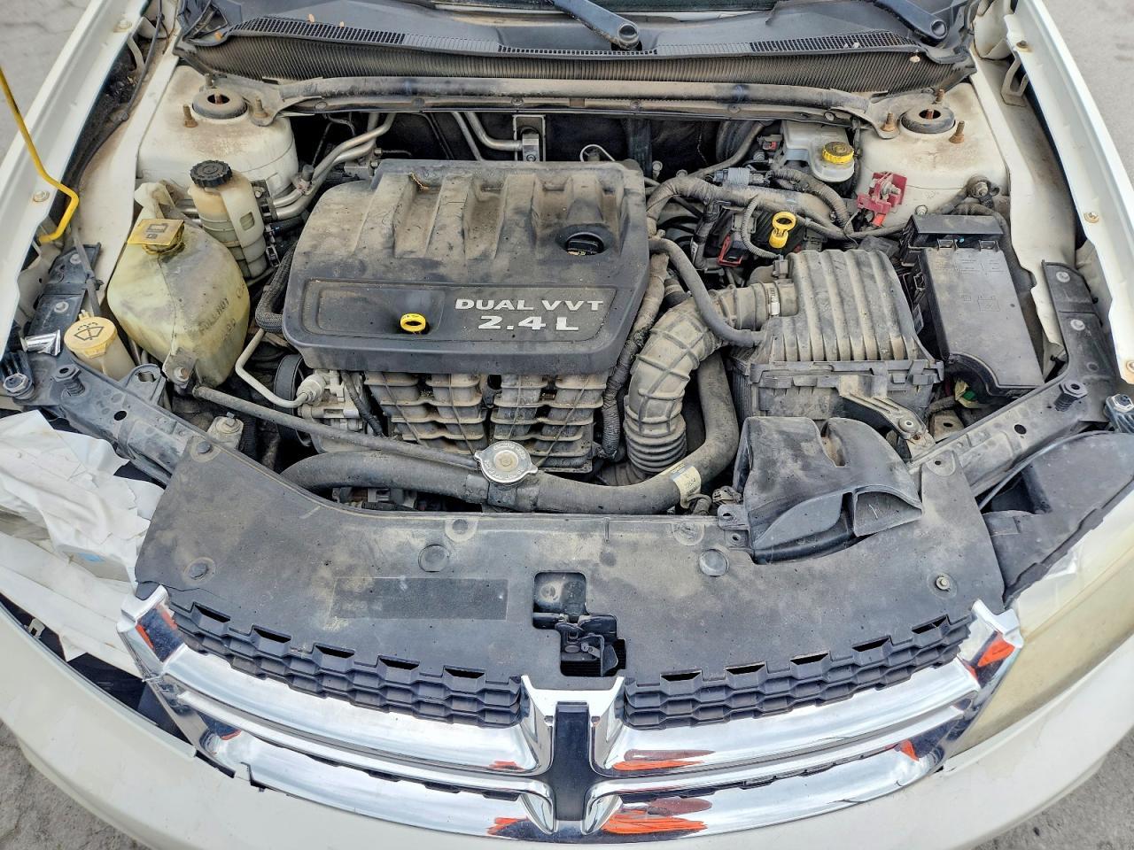 2011 DODGE Avenger